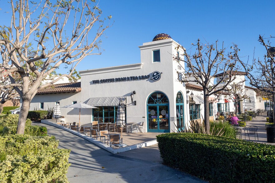 More Photos Of 1746 S Victoria Ave, Ventura Unknown For Lease