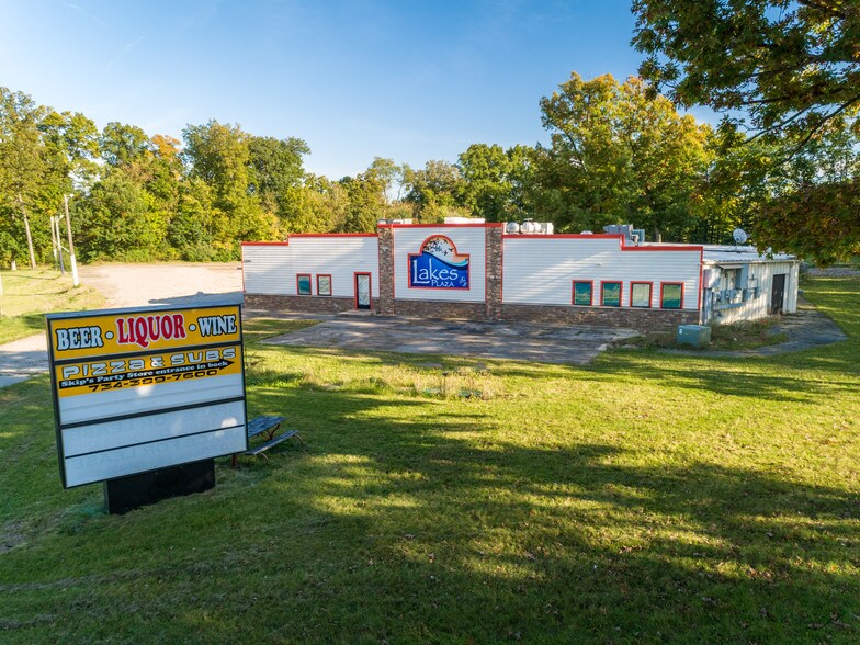 More Photos Of 11485 N Territorial Rd, Dexter Freestanding For Sale