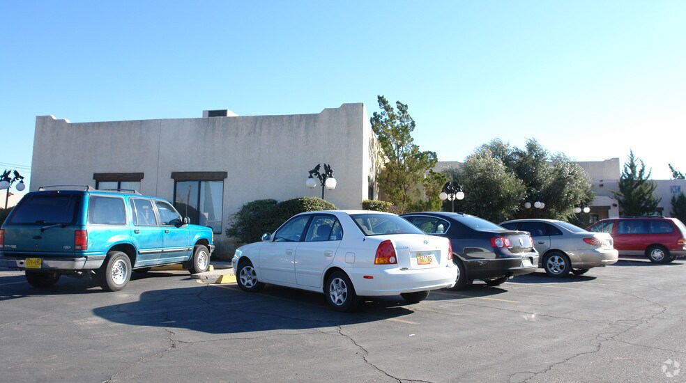 More Photos Of 1065 S Main, Las Cruces Office For Lease