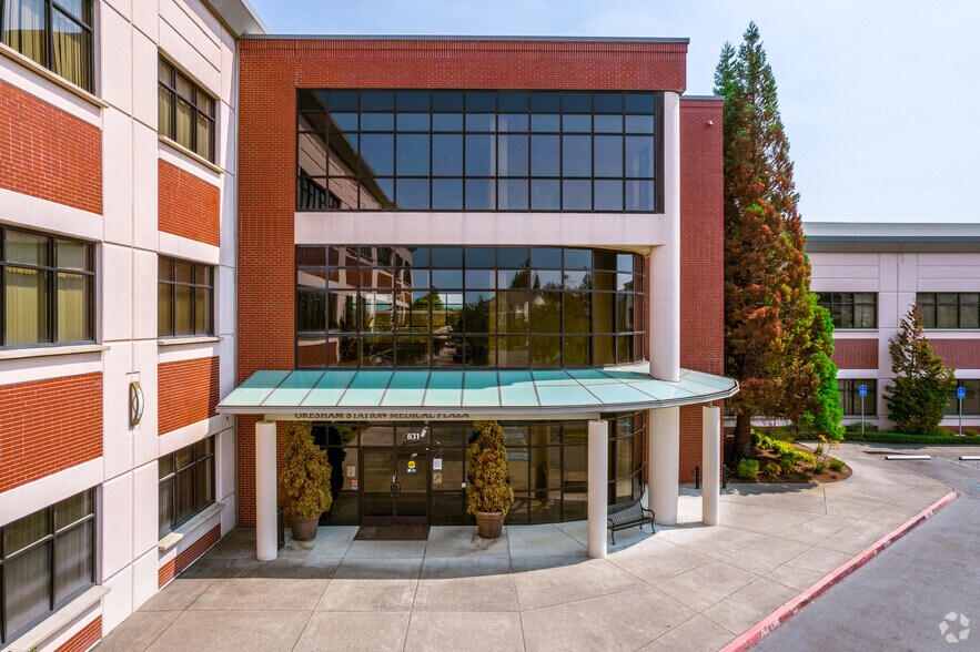 More Photos Of 831 NW Council Dr, Gresham Unknown For Lease