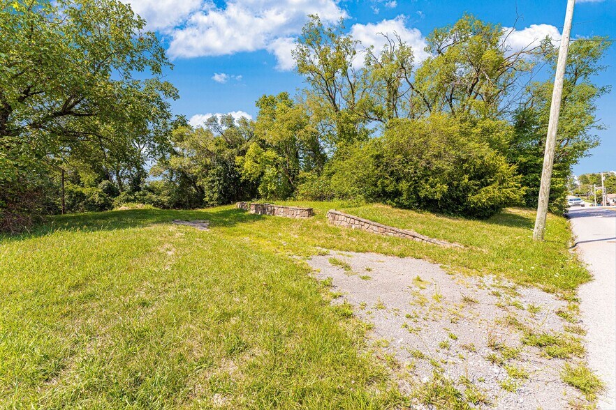More Photos Of TBD Pineview Dr, Morgantown Land For Sale