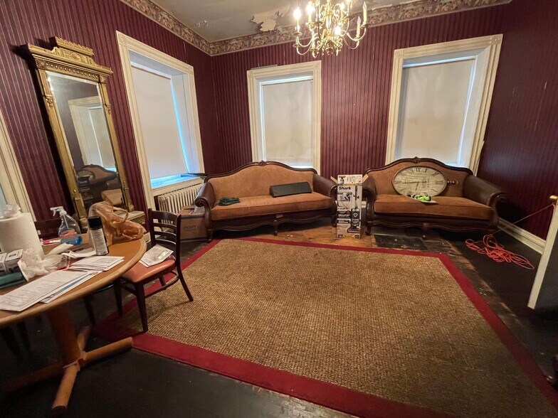 More Photos Of 298 Old Bowers Rd, Mertztown Restaurant For Sale