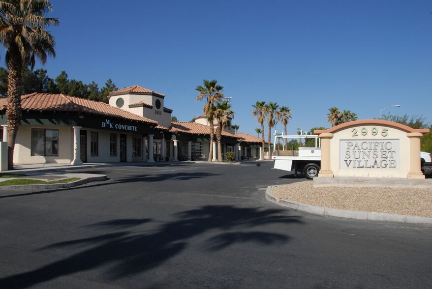More Photos Of 2955 E Sunset Rd, Las Vegas Storefront Retail Office For Lease