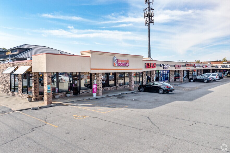 More Photos Of 640-674 Meacham Rd, Elk Grove Village Unknown For Lease
