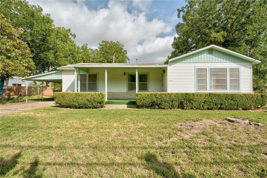More Photos Of 4400 Norwood Ln, Austin Land For Lease