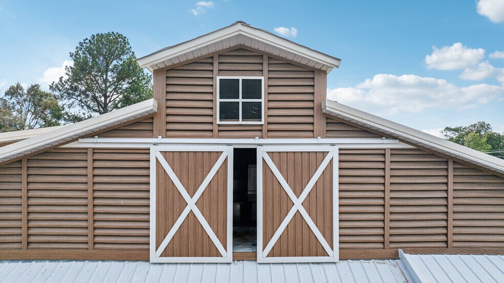 More Photos Of 29301 Hwy 82 Hwy, Park Hill Restaurant For Sale