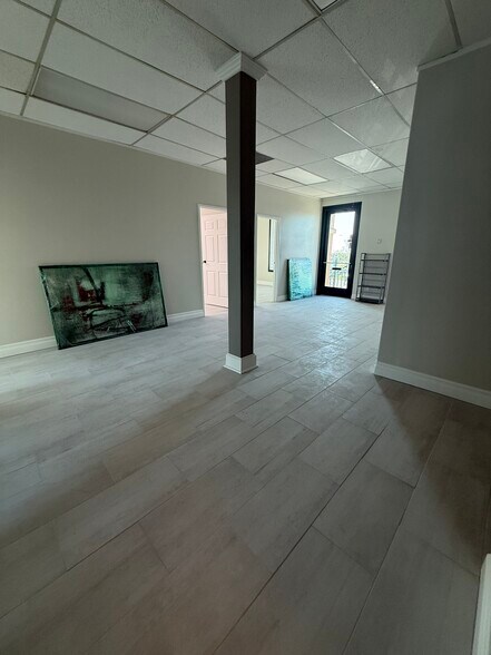 More Photos Of 116 N Vineyard Ave, Ontario Office For Lease