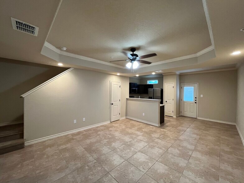 More Photos Of 6414 Luglio Ln, San Antonio Apartments For Sale