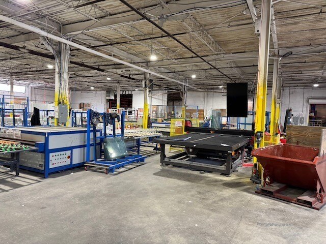 More Photos Of 648-658 E Erie Ave, Philadelphia Warehouse For Lease