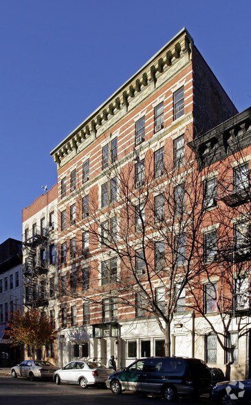 Primary Photo Of 315 E 115th St, New York Shelter For Lease
