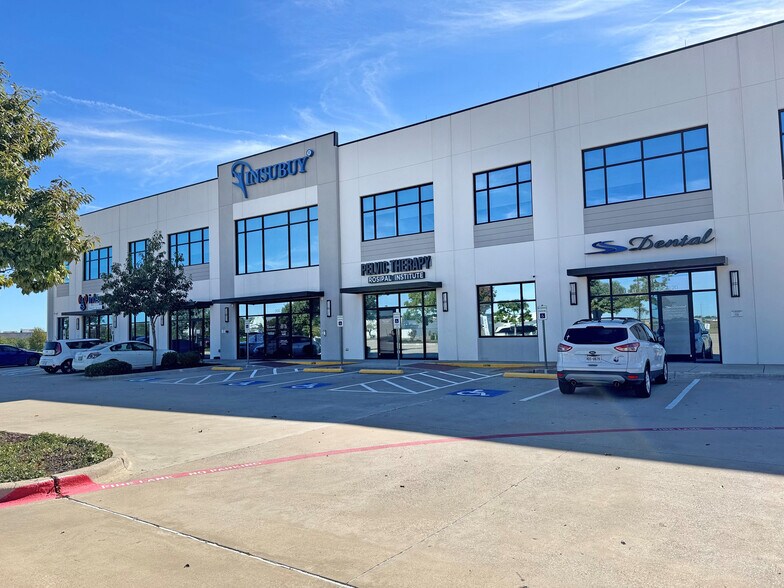 More Photos Of 4200 Mapleshade Ln, Plano Office For Lease