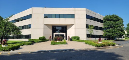 Primary Photo Of 135 Pinelawn Rd, Melville Office For Lease