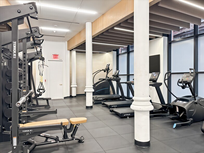 More Photos Of 101 Arch St, Boston Coworking Space
