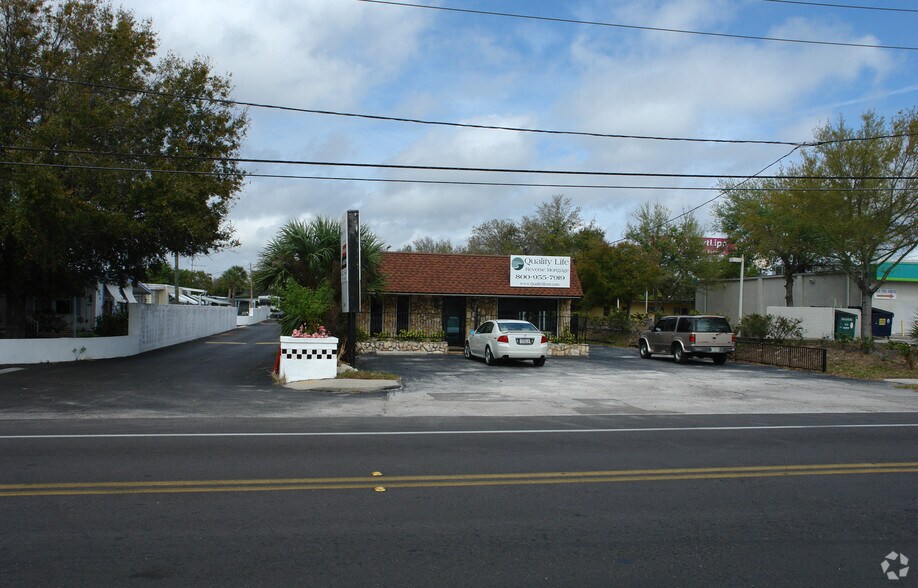 More Photos Of 2596 Nursery Rd, Clearwater Medical For Lease