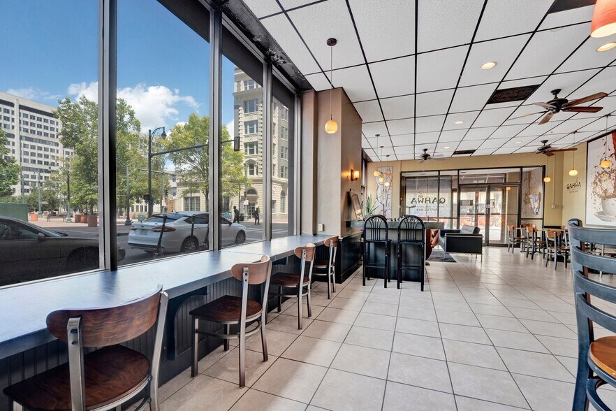 More Photos Of 109 N Main St, Memphis Apartments For Sale