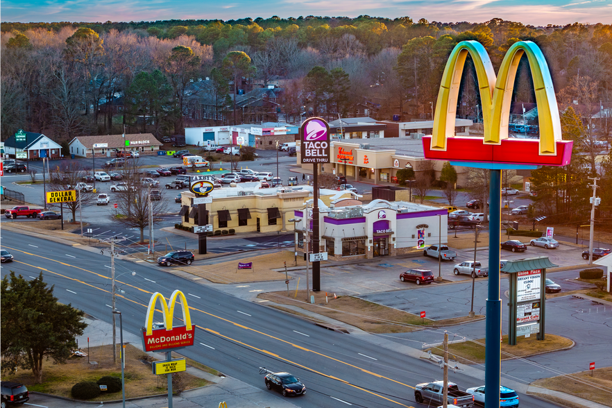 More Photos Of 2211 N Reynolds Rd, Bryant Fast Food For Sale