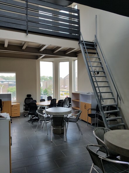 More Photos Of 2588-2590 Atlantic Ave, Brooklyn Office For Sale