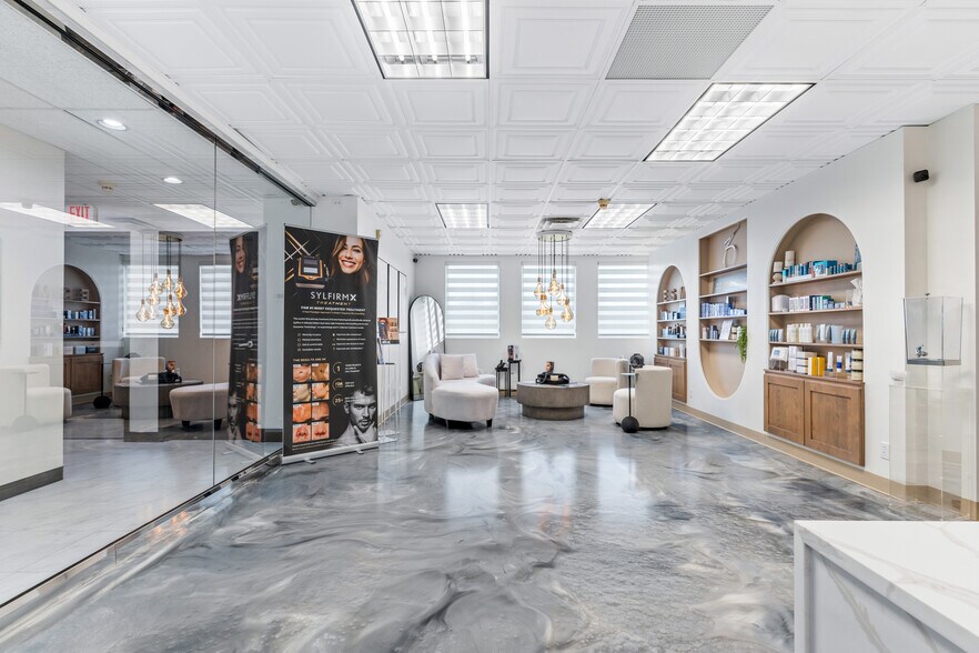 More Photos Of 335 Morganza Rd, Canonsburg Freestanding For Lease