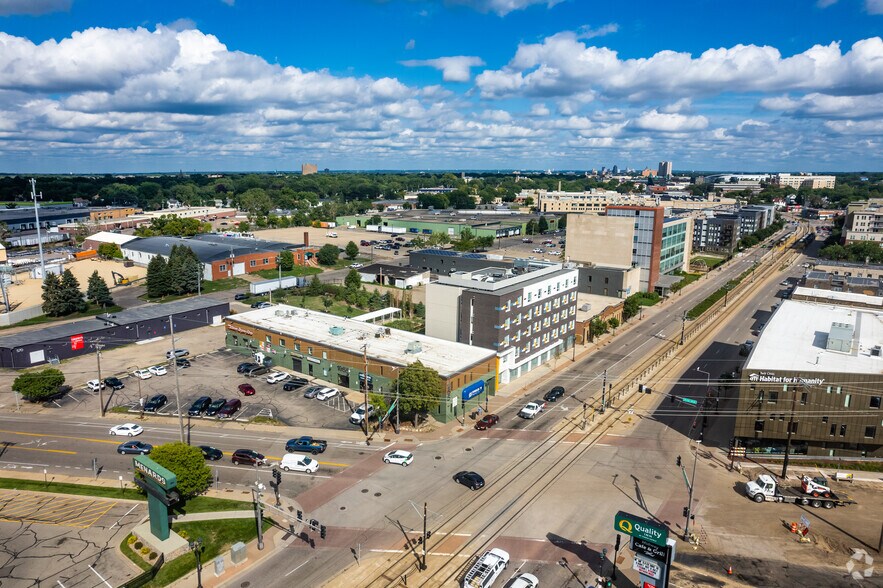 More Photos Of 1955 University Ave W, Saint Paul Medical For Lease