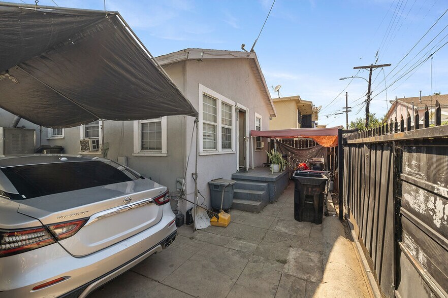 More Photos Of 115 S Fresno St, Los Angeles Apartments For Sale