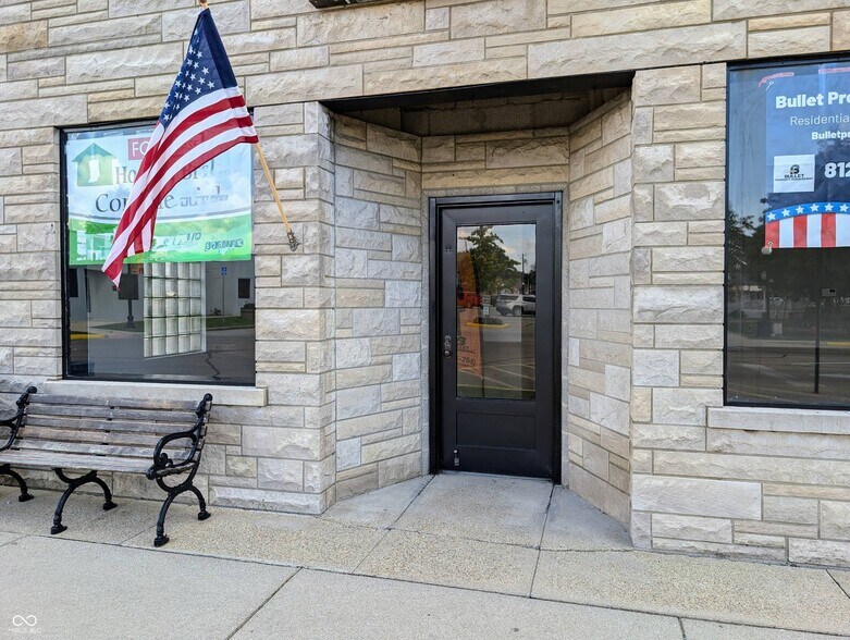 More Photos Of 343 Washington St, Hope Medical For Sale