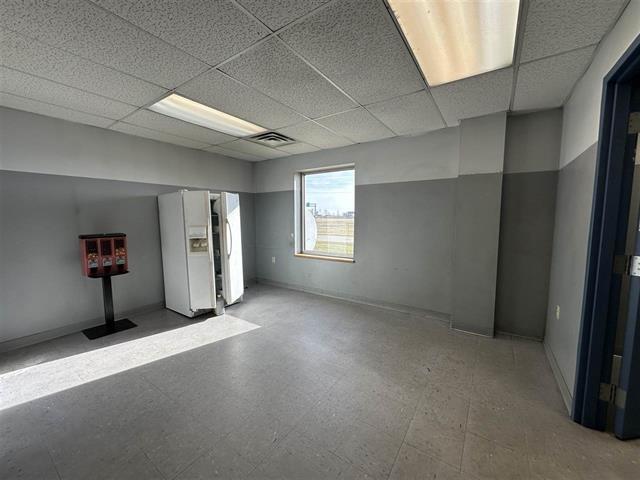 More Photos Of 2740 Stoner Ct, North Liberty Truck Terminal For Lease