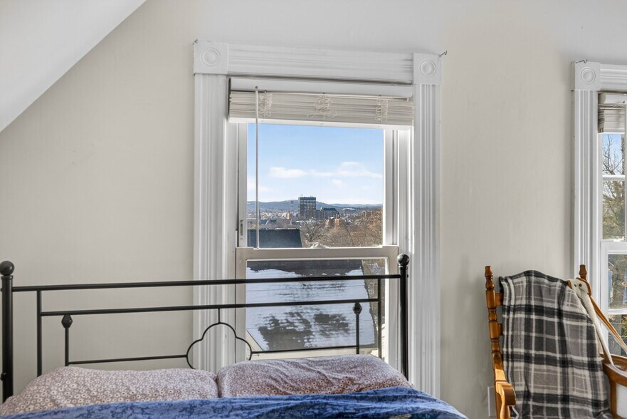 More Photos Of 501 Manchester St, Manchester Multifamily For Sale