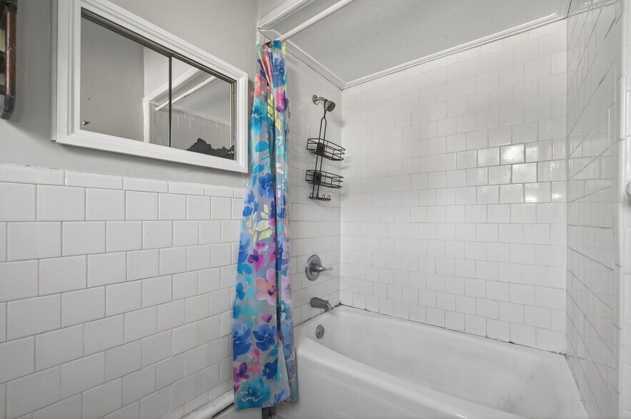 More Photos Of 406 S Armistead Ave, Hampton Apartments For Sale