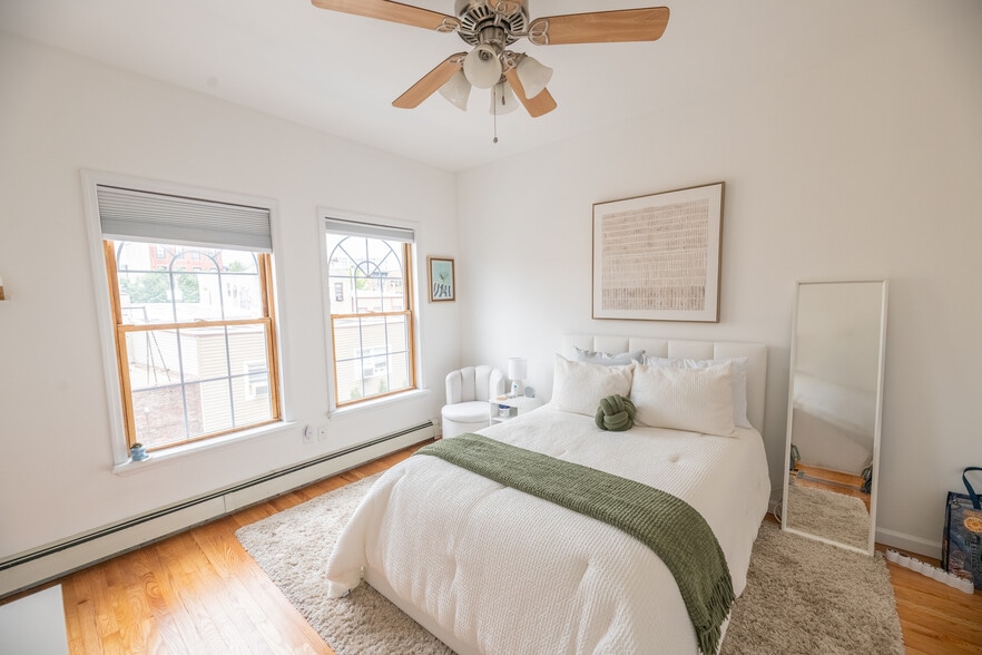 More Photos Of 600 Grand St, Hoboken Office Residential For Sale