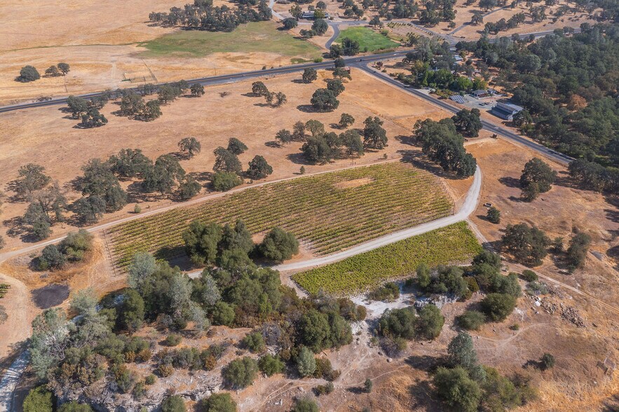 More Photos Of 4280 Red Hill Rd, Vallecito Winery Vineyard For Sale