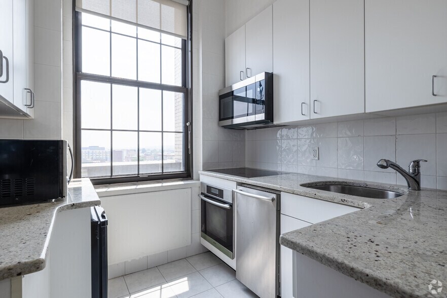 More Photos Of 239-241 Main St, Hackensack Loft Creative Space For Lease