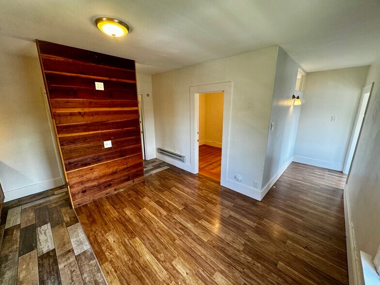 More Photos Of 740-744 Alcatraz Ave, Oakland Apartments For Sale