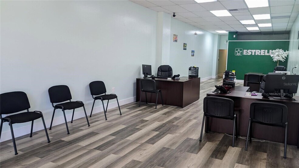 More Photos Of 3131 SW College Rd, Ocala Unknown For Lease