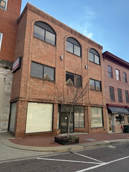 More Photos Of 44 N Potomac St, Hagerstown Office For Sale