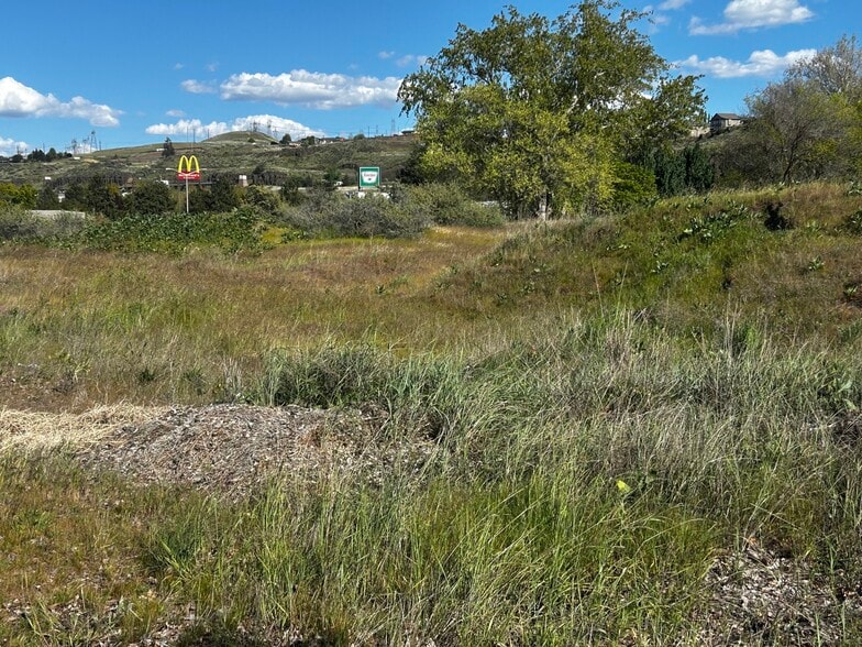 More Photos Of Lone Pine Blvd, The Dalles Land For Sale