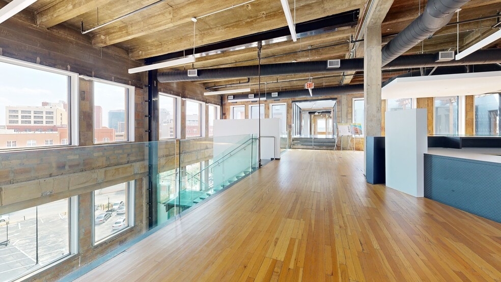 More Photos Of 1801 N Lamar St, Dallas Loft Creative Space For Lease