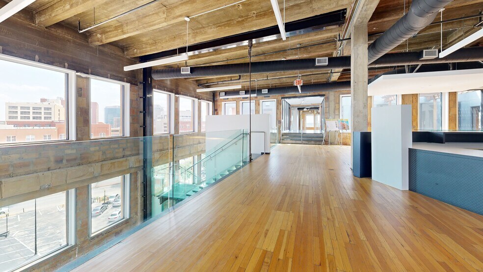 More Photos Of 1801 N Lamar St, Dallas Loft Creative Space For Lease