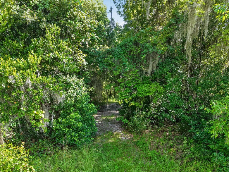 More Photos Of 0 NW 18th Ave, Ocala Land For Sale