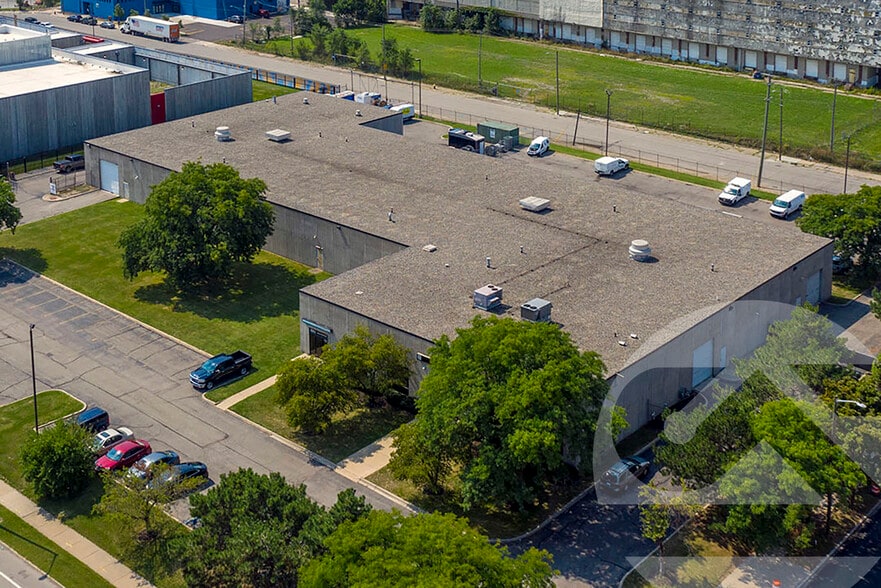 Primary Photo Of 1551 Rosa Parks Blvd, Detroit Warehouse For Lease