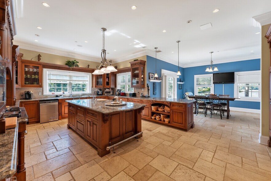 More Photos Of 78 Todds Point Rd, Dufferin Parish Specialty For Sale