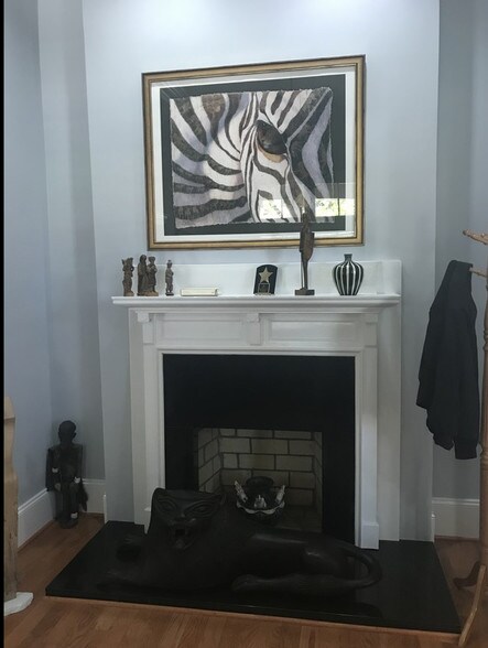 More Photos Of 1719 Abercorn St, Savannah Office Residential For Sale