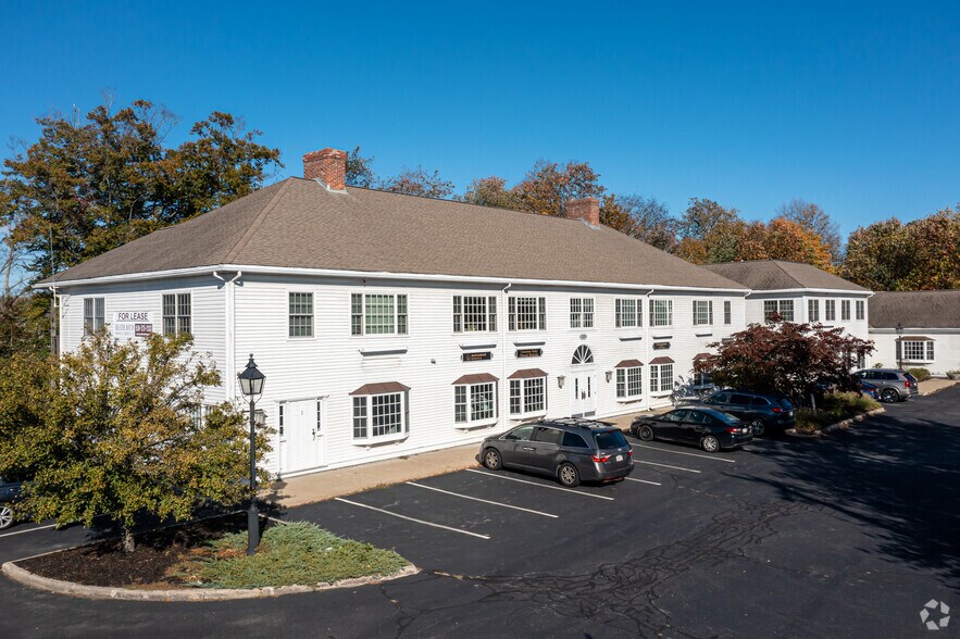 More Photos Of 125 Turnpike Rd, Westborough Office For Lease