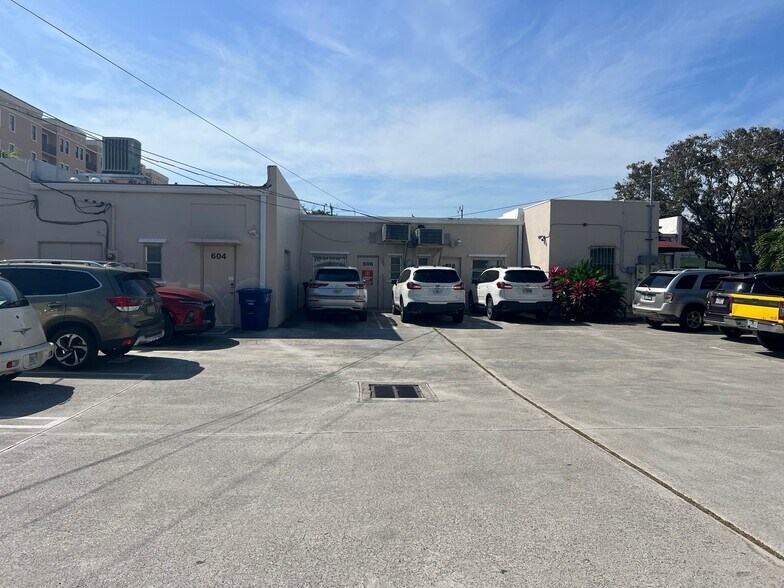 More Photos Of 604 Lucerne Ave, Lake Worth Beach Storefront For Sale