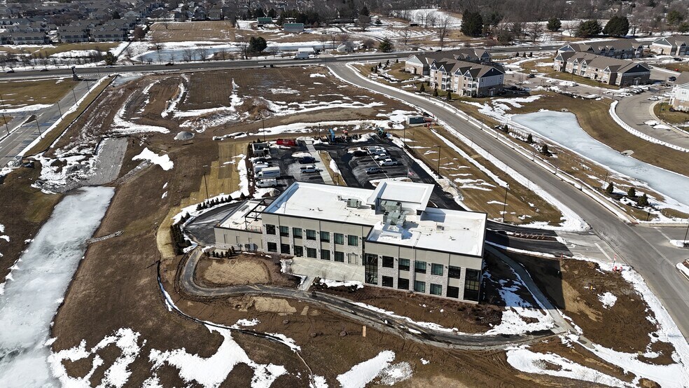 More Photos Of SR 32 & Promenade of Noblesville Pkwy @ Promenade of Noblesville Pkwy, Noblesville Office For Lease