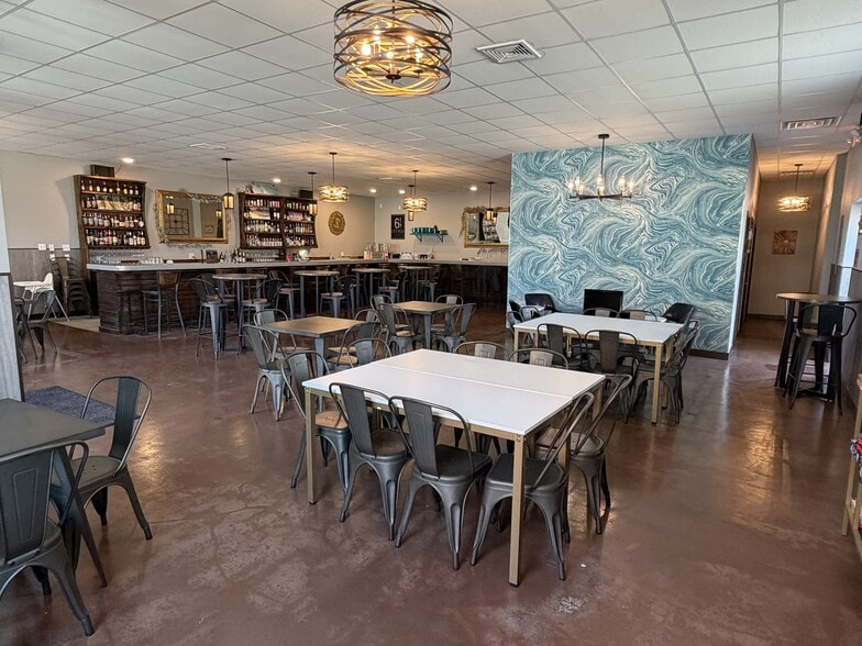 More Photos Of 120 6th Ave W, Menomonie Bar For Sale