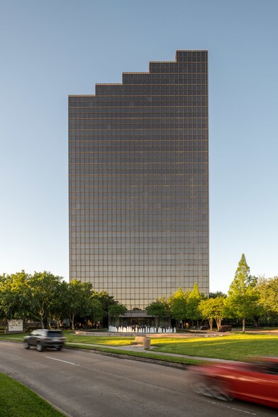 More Photos Of 16945 Northchase Dr, Houston Office For Lease