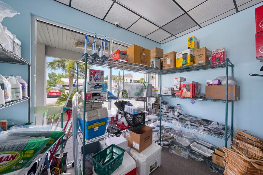 More Photos Of , Miramar Beach General Retail For Sale