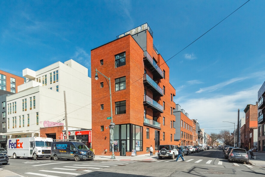 Primary Photo Of 5-01 47th Rd, Long Island City Apartments For Sale