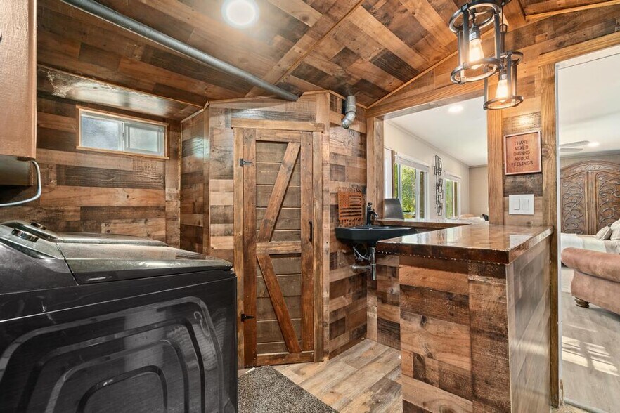More Photos Of 4700 Highway 78, Julian Specialty For Sale