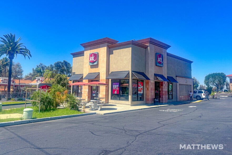 Primary Photo Of 2101 Palos Verdes Dr N, Lomita Fast Food For Sale